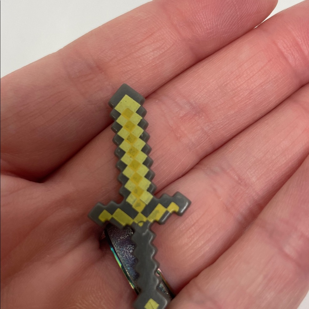 Minecraft Overworld Alex Figure, Slime Box Series 3 Jazwares - Picture 12 of 12